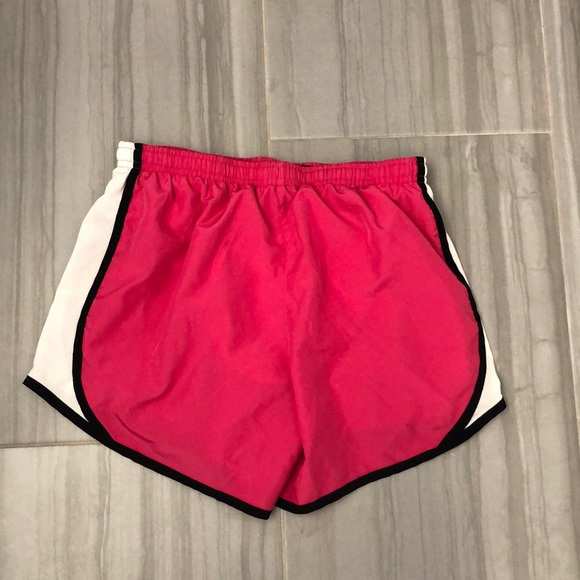 Nike Girl’s Dri-Fit Shorts - Picture 5 of 5